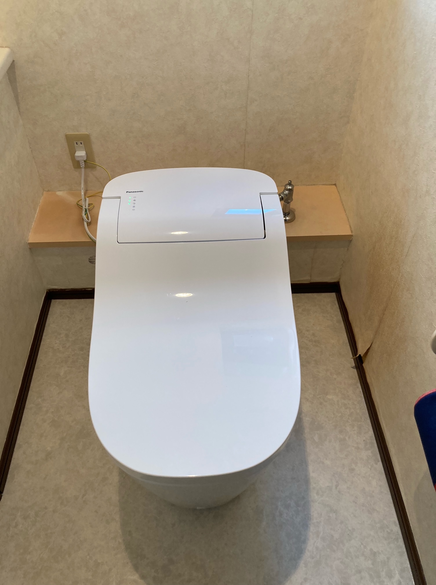 組み合わせトイレから一体型トイレに交換・クッションフロア貼替🚽